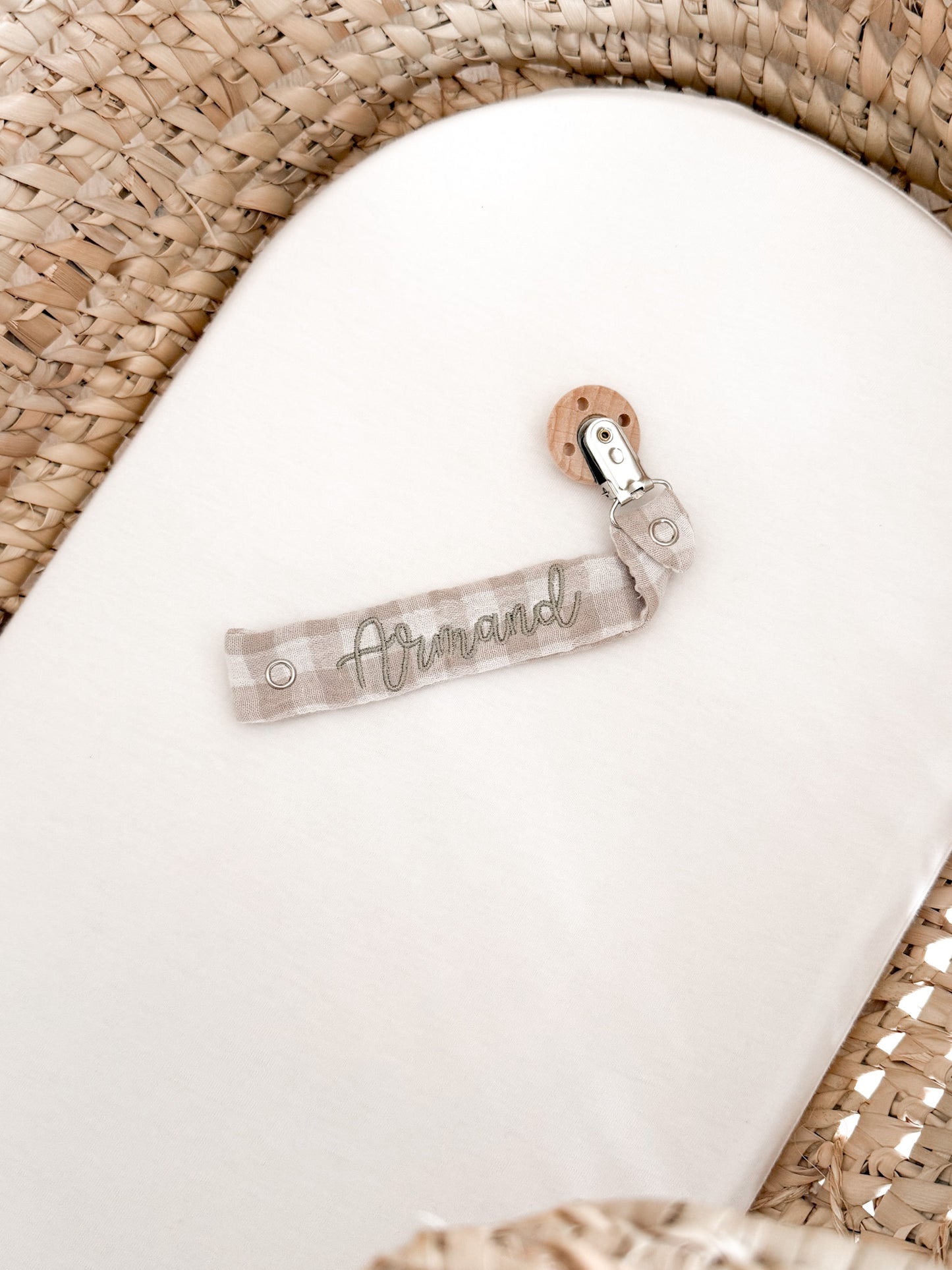 Attache-tétine personnalisable