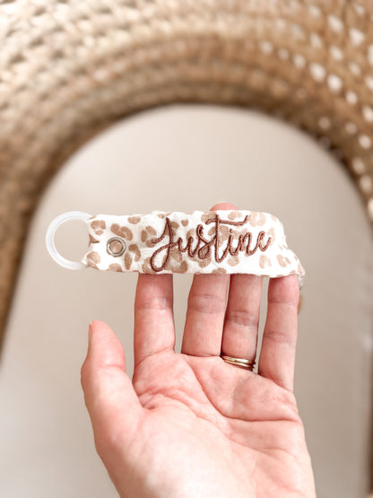 Attache-tétine LEOPARD