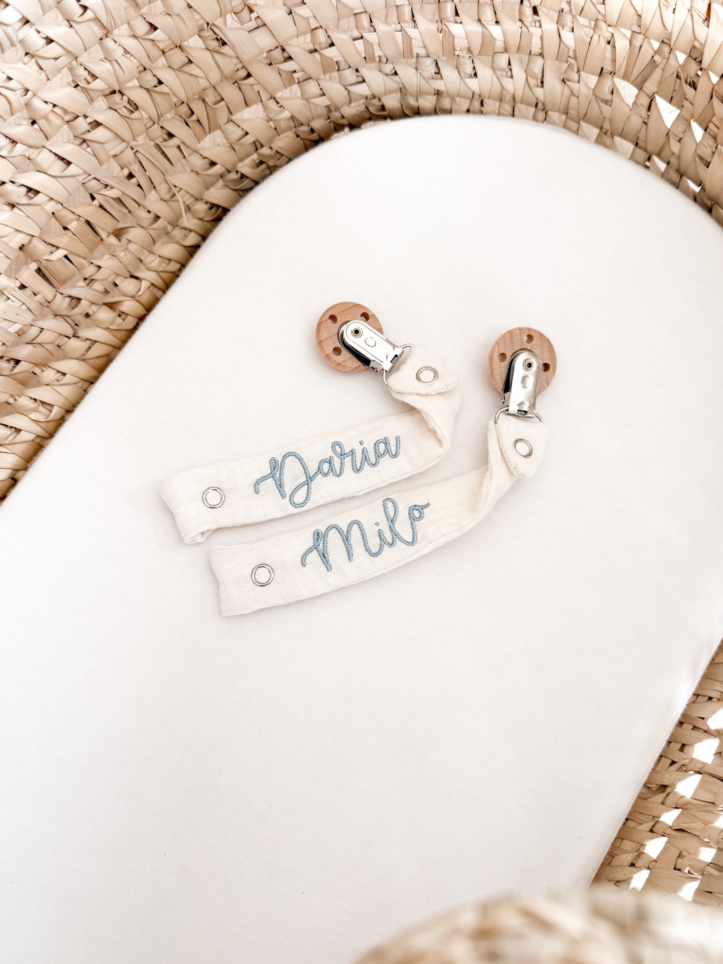 Attache-tétine CREME